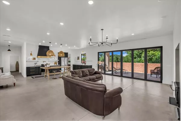 Santa Clara, UT 84765,2447 ARROWHEAD TRL