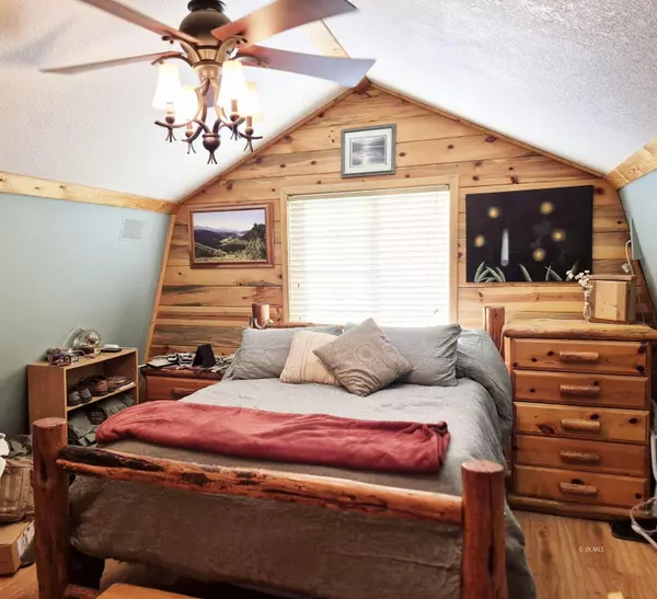 220 N Grassy TRL, Duck Creek, UT 84762