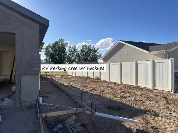 Enoch, UT 84721,3973 N Hawks Landing LP