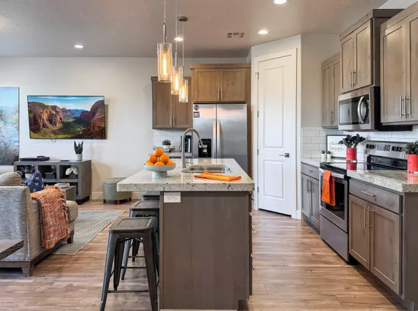 St George, UT 84770,4896 WINGED FOOT DR