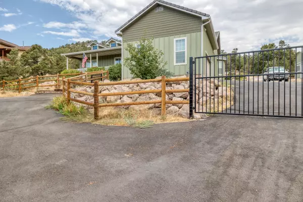 Central, UT 84722,375 N Matt Dillon TRL