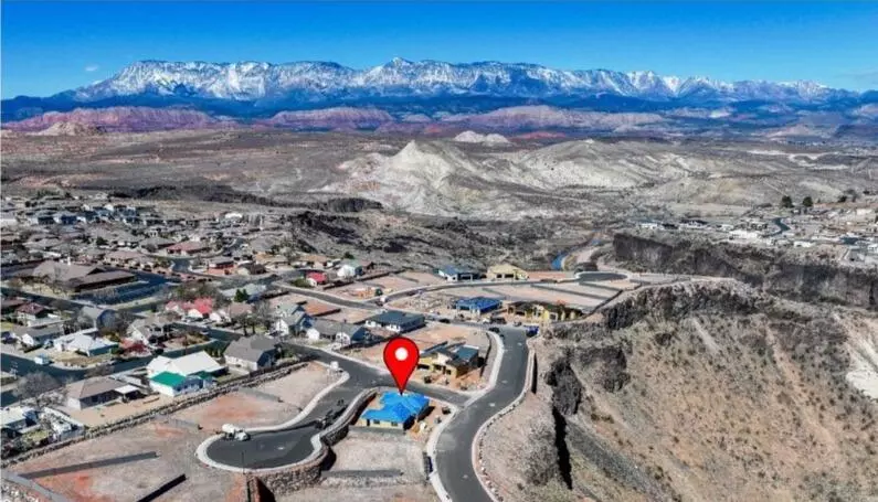 Hurricane, UT 84737,1043 N FALCON RIDGE VIEW