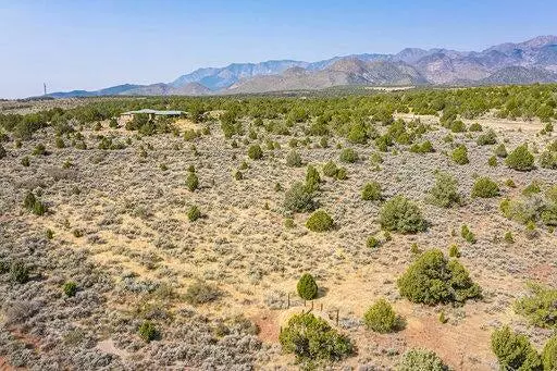 New Harmony, UT 84757,3747 S Old Hwy 91