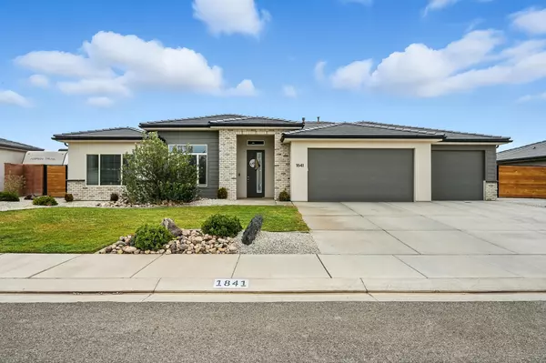 1841 E Honeycomb DR, St George, UT 84790