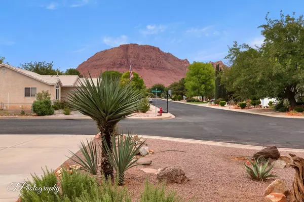 Ivins, UT 84738,158 E 375 S