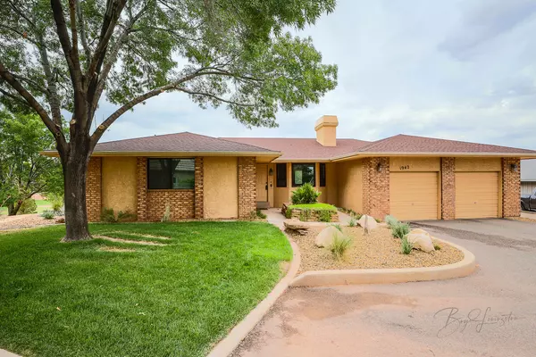 St George, UT 84790,1942 Acacia PL