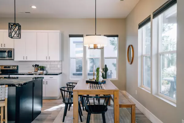 St George, UT 84790,760 W Claystone DR