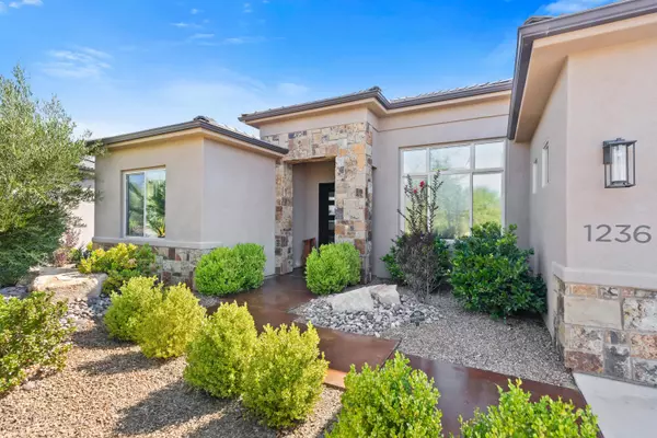 Washington, UT 84780,1236 Fairway DR