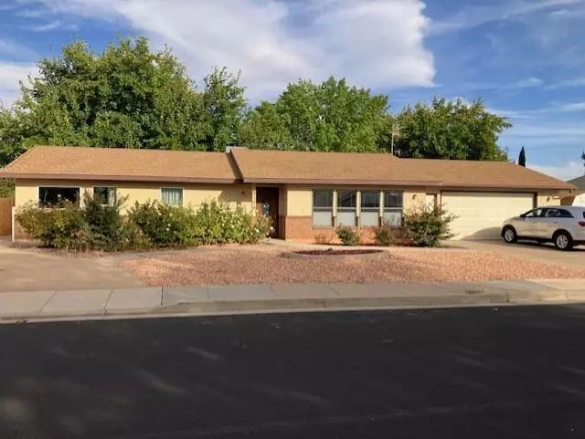 Santa Clara, UT 84765,3174 Crestview DR
