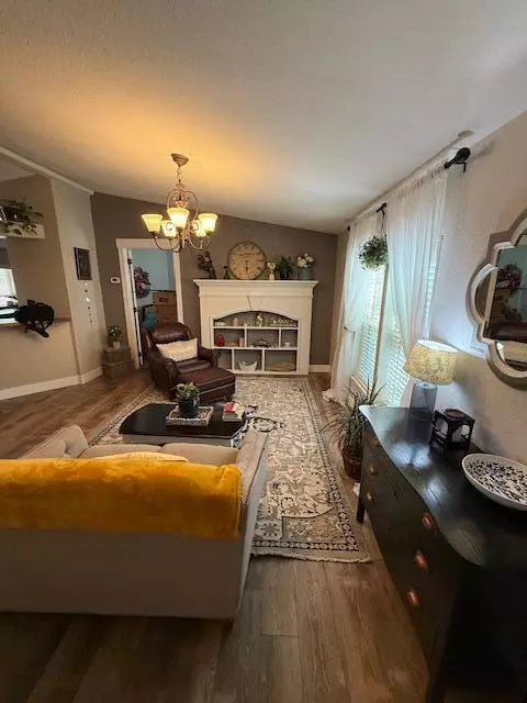 Enoch, UT 84721,723 E Rose LN