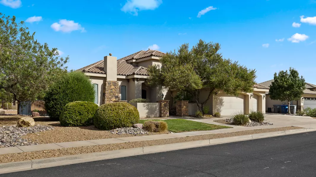 3239 S 355 W, Washington, UT 84780
