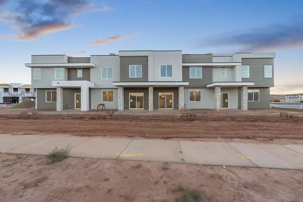 1042 E Malibu Lane, Washington, UT 84780