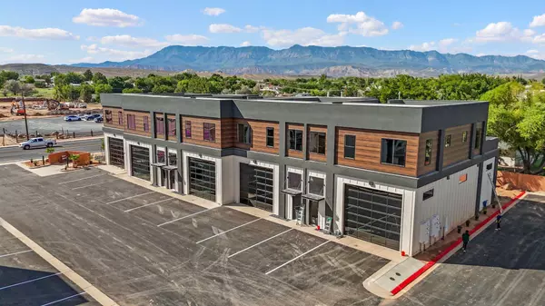 80 W Center ST, La Verkin, UT 84745