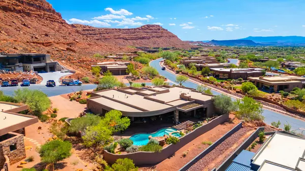 2919 N Chinle CIR, St George, UT 84770