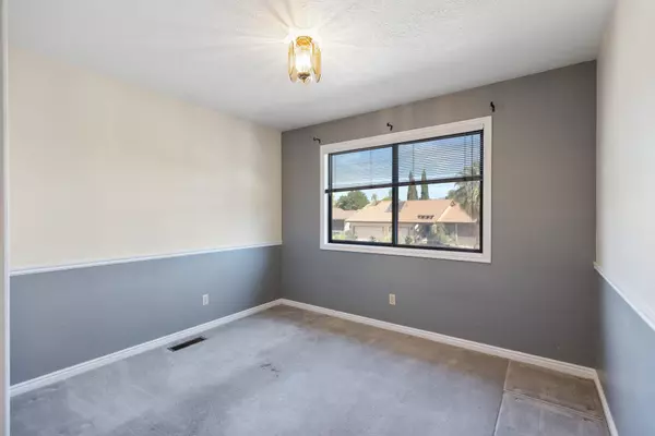 St George, UT 84770,1711 W Phoenix DR