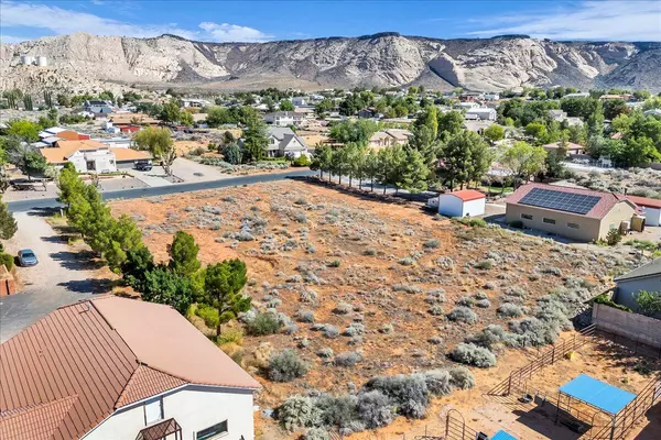 St George, UT 84770,1707 W 5560 N