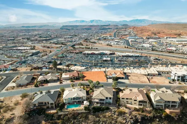St George, UT 84790,3 EAST RIDGE