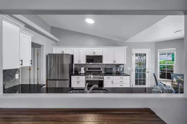 Ivins, UT 84738,268 E ELFIN COVE CIR