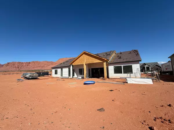 Ivins, UT 84738,33 N 640 W