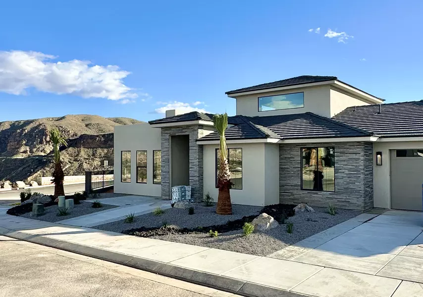 296 E 1100 N, Hurricane, UT 84737