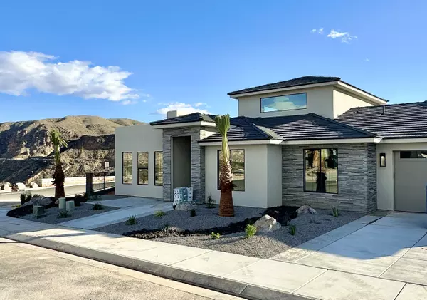 Hurricane, UT 84737,296 E 1100 N