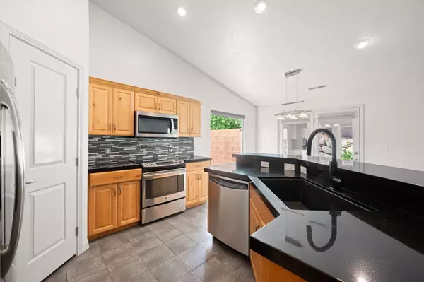 St George, UT 84790,1630 E 2450 S 281