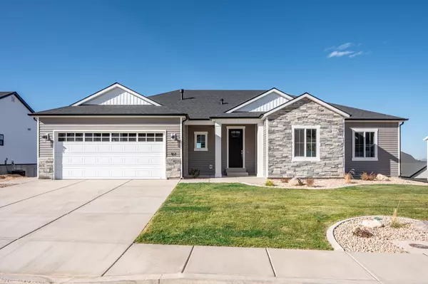 107 N Sterling Dr (Lot 35 Phs 4 Crescent Hills), Cedar City, UT 84720