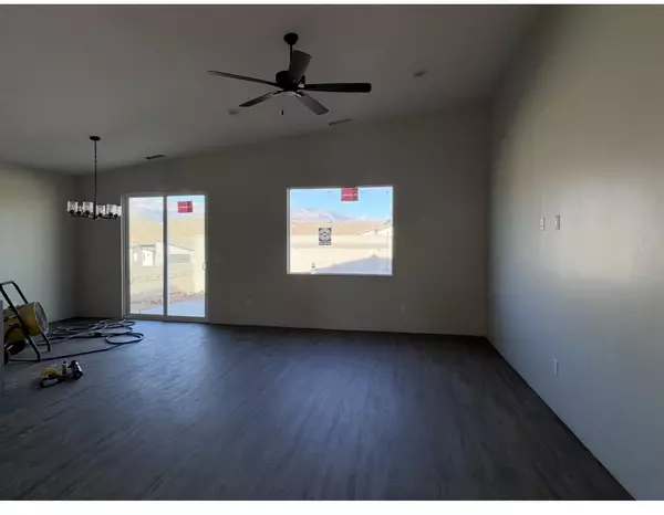 Hurricane, UT 84737,3050 W 670 N