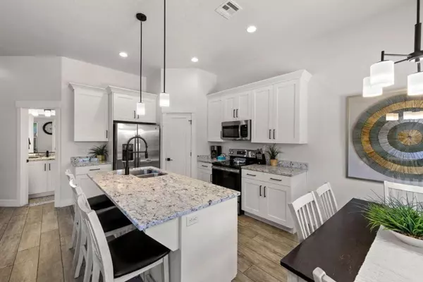 Washington, UT 84780,512 N Sol Grande LN