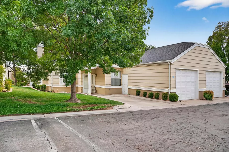 345 N 2450 120, St George, UT 84790