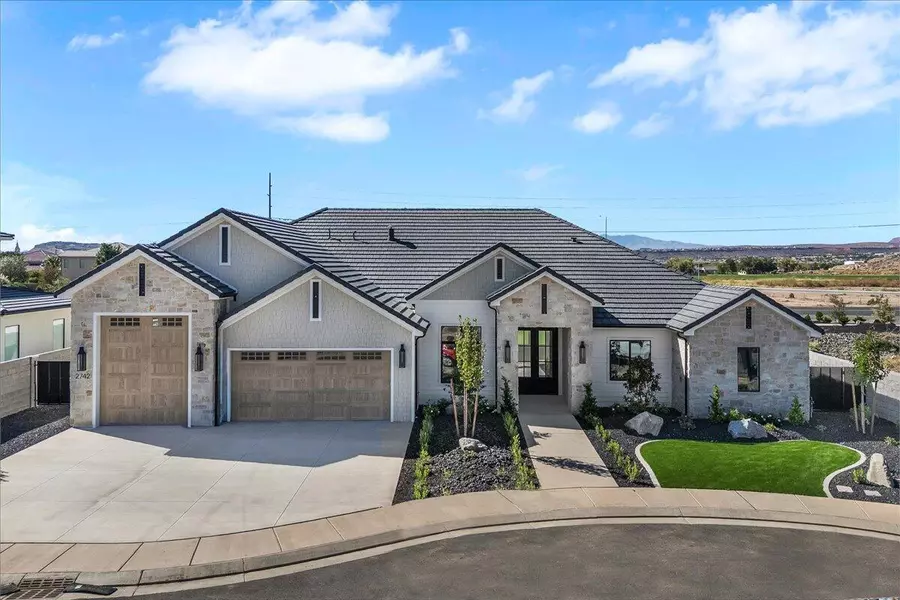 2742 S Farmland DR, Washington, UT 84780
