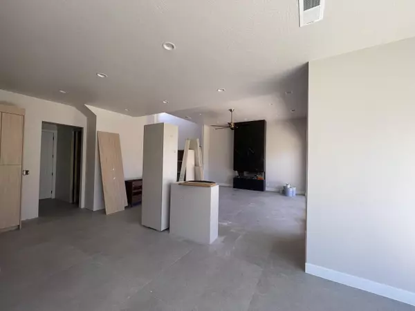 St George, UT 84790,3108 E 2080 ST S