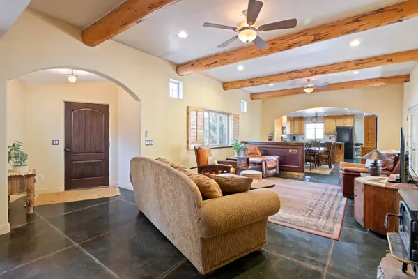 Apple Valley, UT 84737,1535 W Mcintosh CIR
