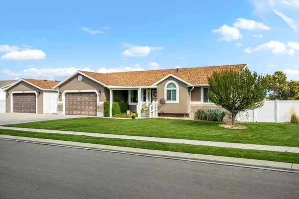 7043 S ORION HILL RD, West Jordan, UT 84081