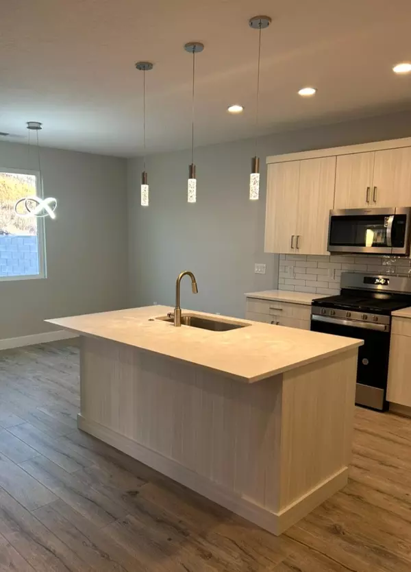 Enterprise, UT 84725,780 E 350 S