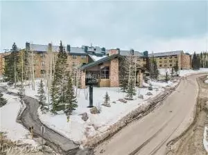 Brian Head, UT 84719,223 Hunter Ridge RD B303