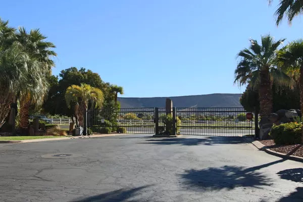 St George, UT 84770,225 N Country LN 76