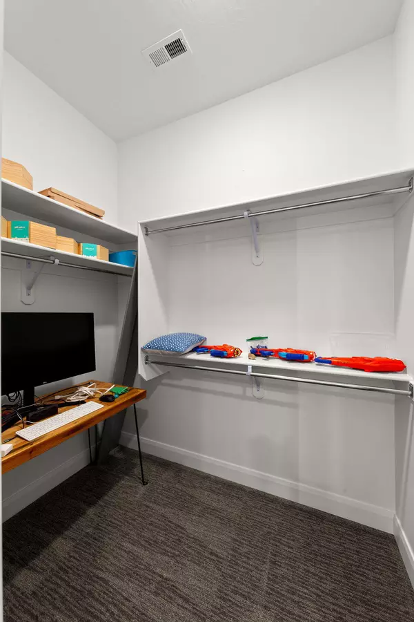 St George, UT 84790,5791 S RUSSET SUN DR