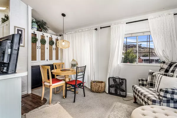 Washington, UT 84780,448 E TELEGRAPH 104