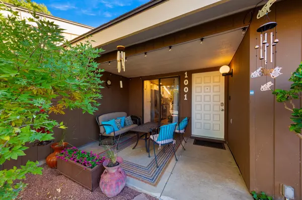 1001 W BLOOMINGTON DR S, St George, UT 84790