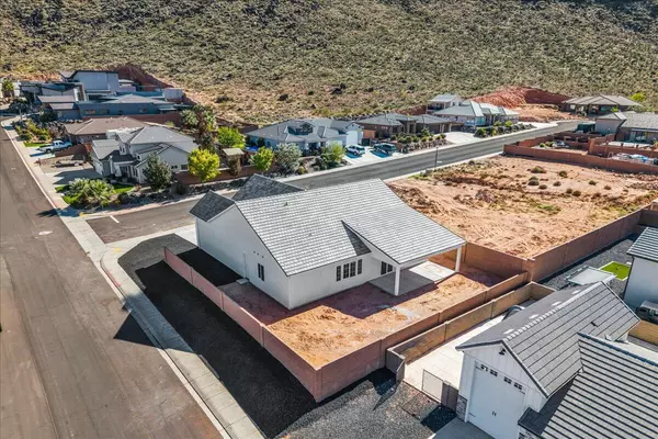 Hurricane, UT 84737,2838 S 3250 W