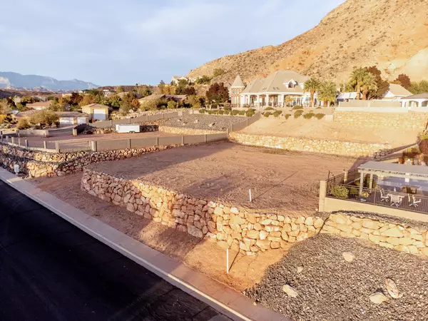 927 S Seminole WAY, Washington, UT 84780