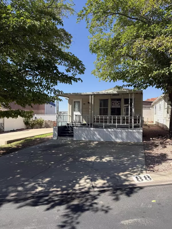 1150 W RED HILLS 88, Washington, UT 84780