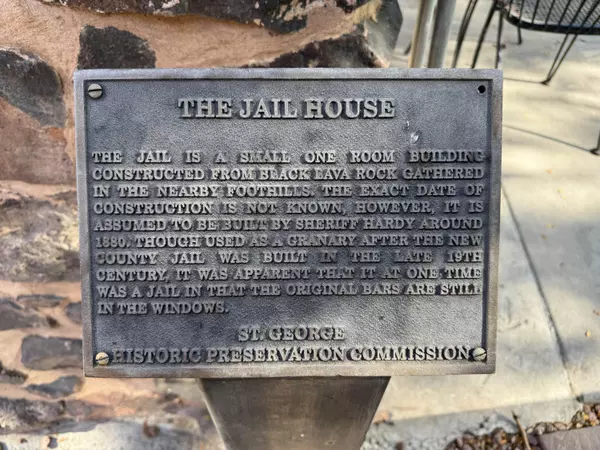 St George, UT 84770,2 W ST GEORGE Blvd