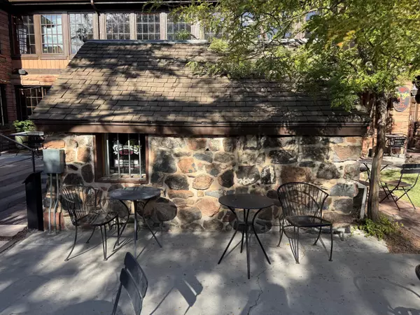 St George, UT 84770,2 W ST GEORGE Blvd