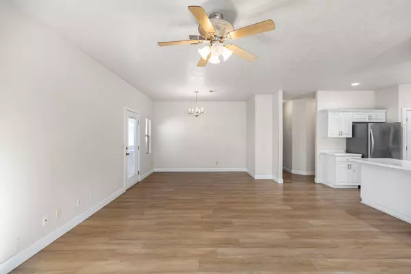 Ivins, UT 84738,511 S 660 E