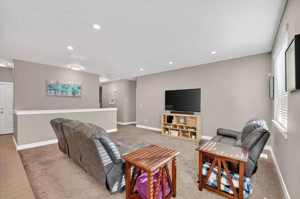 Woods Cross, UT 84087,2304 S 2060 W