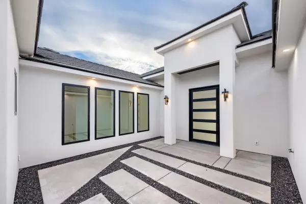 Hurricane, UT 84737,1762 S 920 W