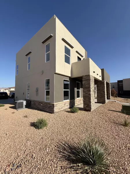 544 W OLIVE LN, St George, UT 84790