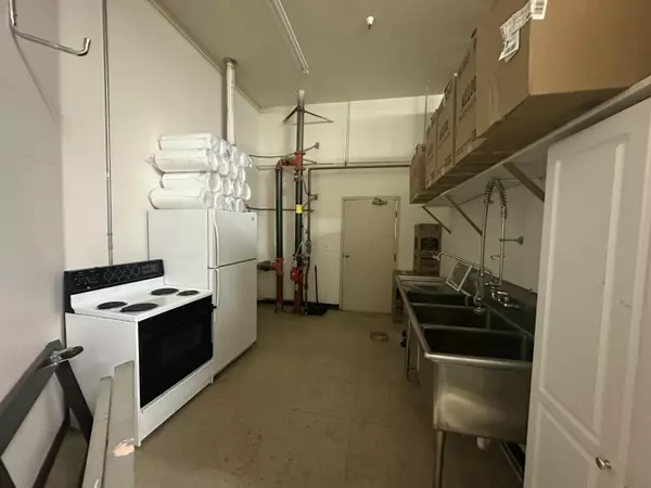 St George, UT 84790,1440 E St George Blvd